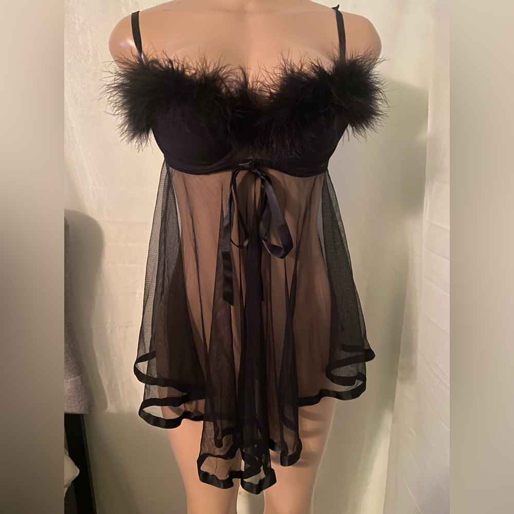Ladies size 34 b z Victoria Secret lingerie